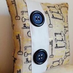 Pillow...decorative Throw Pillow...leather & Burlap...hand Made - thumbnail 4