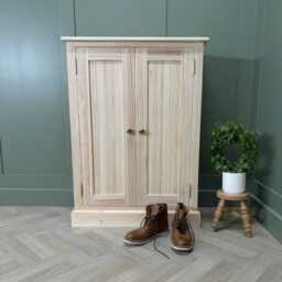 Hall Shaker 2 Door Shoe Storage, Larder Or Linen Storage Cupboard. Ready To Paint - thumbnail 1