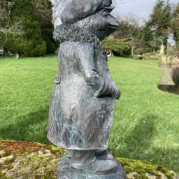 Resin Garden Large Mr Toad Ornament - thumbnail 2