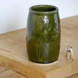 Sale - Ceramic Pottery Vase in Glossy Green With Dandelion Design - thumbnail 3