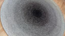 Handmade Round Wool Rug Modern Crochet Rug, Gray Ombre - thumbnail 1