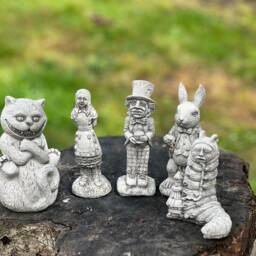 stone/Concrete Alice in Wonderland Garden Ornament Set - thumbnail 2