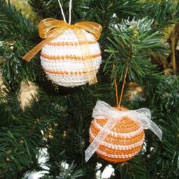 Christmas Decoration, 4 Crochet Balls Ornaments, Handmade Shatterproof Balls, Ooak Ornaments - thumbnail 3