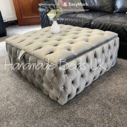 Handmade Chesterfield Coffee Table , Storage Box Storage Ottoman Puffy With Storgae