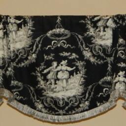 Waverly Tropical Floral Pattern Window Valance /Corded, Lined Valance/ Rod Pocket Scalloped - thumbnail 4