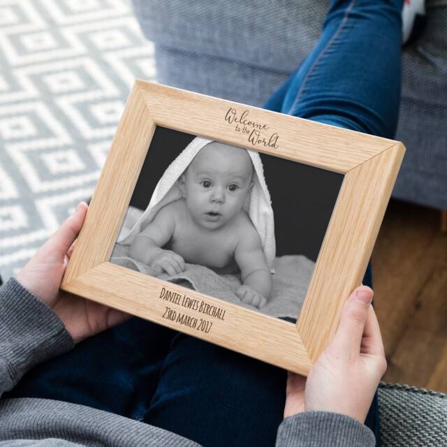 New Baby Gift - Welcome To The World Photo Frame Oak Picture Christening Girl Boy Lc200 - image 1