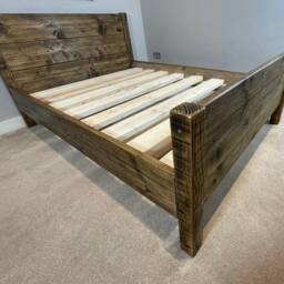 Reclaimed Wood Bed Frame With Headboard, Chunky Rustic Pine Extra Thick Slats - thumbnail 3