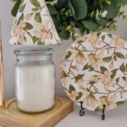 Beautiful Decoupaged White Magnolia Candle Warmer Lamp. Table Lamp.matching Picture Plate Available.hand Decorated - thumbnail 2
