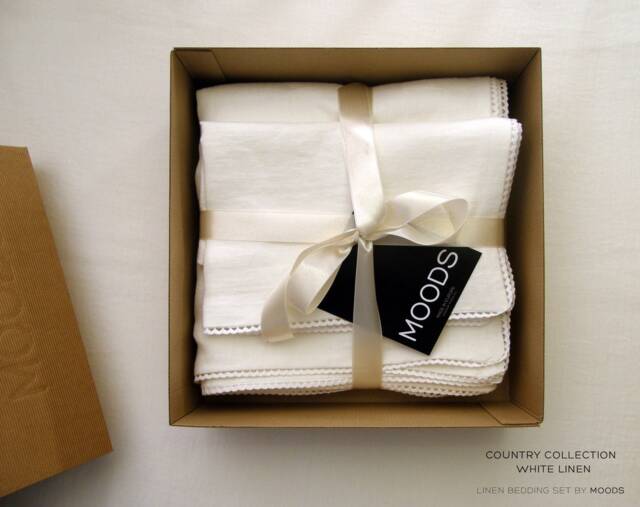 White Linen Bedding Queen Set - Duvet Cover, 4 Pillow Cases , Wedding Gift, White Linen - image 1