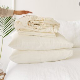 Off White Natural Linen Sheet Set - Fitted Sheet, Flat & Pillowcases- Breathable Eco Certified - thumbnail 3