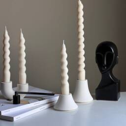 Round Jesmonite Candlestick Holder Minimalist Table Decor - thumbnail 2