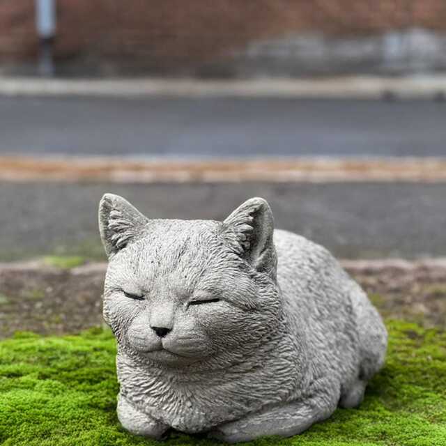 Concrete Cat Garden Statue Outdoor Kitten Decoration Stone Pet Sculpture Handcrafted Kitty Ornament Cement Memorial Yard Art Lover Gift - image 1