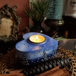 Hand Painted Wooden Tealight Holder Winter Wonderland Heart/Thick Wood Candleholder With Snowy Trees & Bright Blue Frosty Sky - thumbnail 2