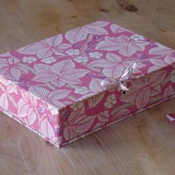 William Morris Box File in Bramble Designs - A4 Office Collection & Stationery Handmade England - thumbnail 2