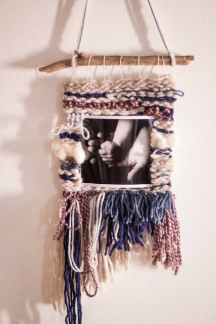 Handwoven Photo Frame Wall Art Driftwood Tapestry, 6x4 Picture - image 1