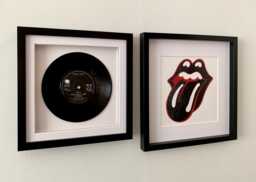 Guns N Roses - Sweet Child O Mine Framed 7 Inch Vinyl Record Music Wall Art Gift - thumbnail 1