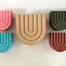 Wall Mounted U-Shape Plant Pot in Custom Colours - Stylish Design Removable Planting Basket - thumbnail 3