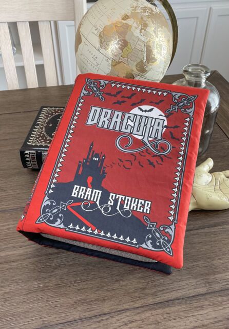 Dracula Pillow Book - image 1