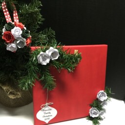 Ornament & Picture Frame Gift Set - thumbnail 2