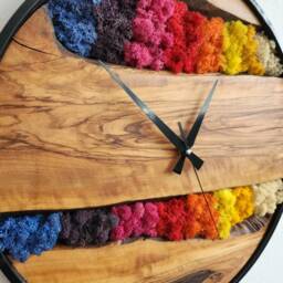 Handmade Moss & Olive Wood Wall Clock Engraved Boho Decor - thumbnail 4