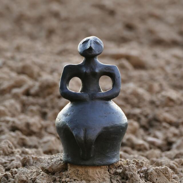 Neolithic Venus Pagan Goddess Clay Cup - image 1