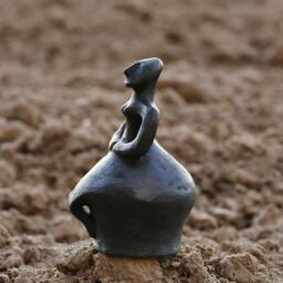 Neolithic Venus Pagan Goddess Clay Cup - thumbnail 2