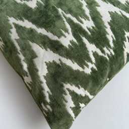 Green Velvet Cushion Cover, Anatolian Central Asian Ikat Cushion, Decorative Pillow 17''x17''/44x44 cm - thumbnail 2