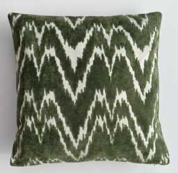 Green Velvet Cushion Cover, Anatolian Central Asian Ikat Cushion, Decorative Pillow 17''x17''/44x44 cm - thumbnail 1