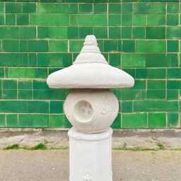 Concrete White Pagoda Statue Stone Garden Lantern Figurine Outdoor Zen Decor Cement Yard Ornament Japanese Style Sculpture Christmas Gift - thumbnail 2