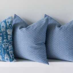 Blue Aztec Mask Cotton Cushion Set, Boho Throw Pillows - thumbnail 2