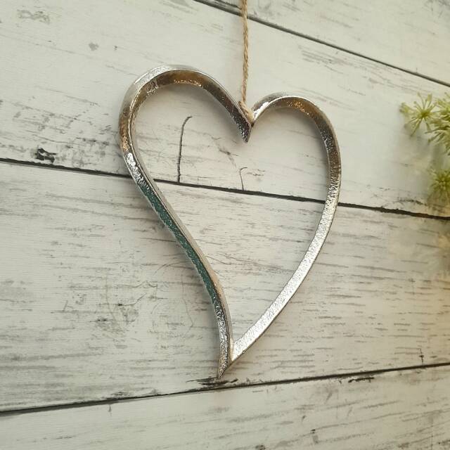 Curved Metal Slim Chrome Hanging Heart Decoration - The Home & Hearts Shop Rustic Wall Decor Shabby Wedding Gift Christmas - image 1