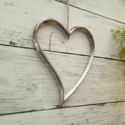 Curved Metal Slim Chrome Hanging Heart Decoration - The Home & Hearts Shop Rustic Wall Decor Shabby Wedding Gift Christmas