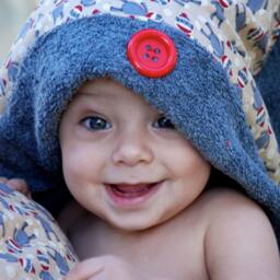 Personalized Baby Apron Towels A Splash Of Colorful Fun For Bath Time - thumbnail 2