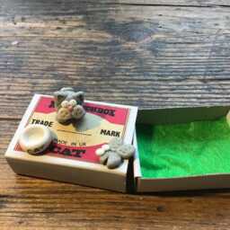Matchbox Miniature Cat Handmade Kitten With Accessories - thumbnail 2