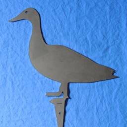 Duck Family Lawn Ornament, Ready To Rust Metal Garden Art, Pond Decor - thumbnail 3