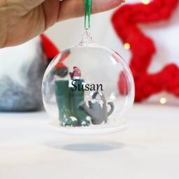 Personalised Gardeners Christmas Bauble - Gift Gardening Snowy Robin - thumbnail 2