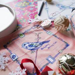 Beautiful Illustrated Hand Towel/Washcloth - Sparrow Vs Mahjong, Very Soft, Beautiful Material - thumbnail 2