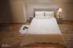 Duvet Cover Insert/Light Warmth Wool Filled Comforter - Us Duty Paid