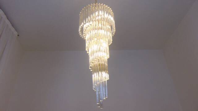 Murano Glass Clear Trihedral Chandelier Falling Cascade Spiral Shape - image 1