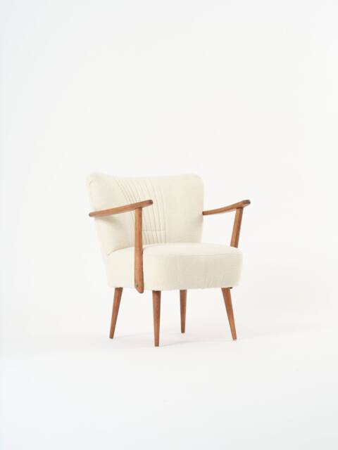 Reloved Chair . Cream White - Upholstered Accent Lounge Retro Vintage Boucle Modern - image 1