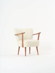 Reloved Chair . Cream White - Upholstered Accent Lounge Retro Vintage Boucle Modern
