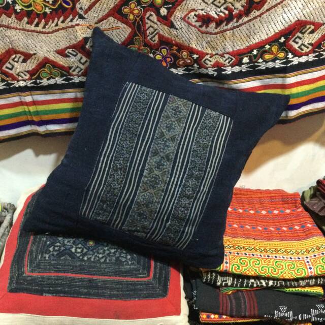 Vintage Handmade Tribal Hmong Embroidered Silk Cotton Pillow Cover - image 1