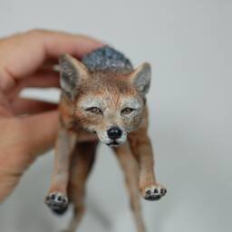 Black-Backed Jackal Figurine Combat Pose - thumbnail 4
