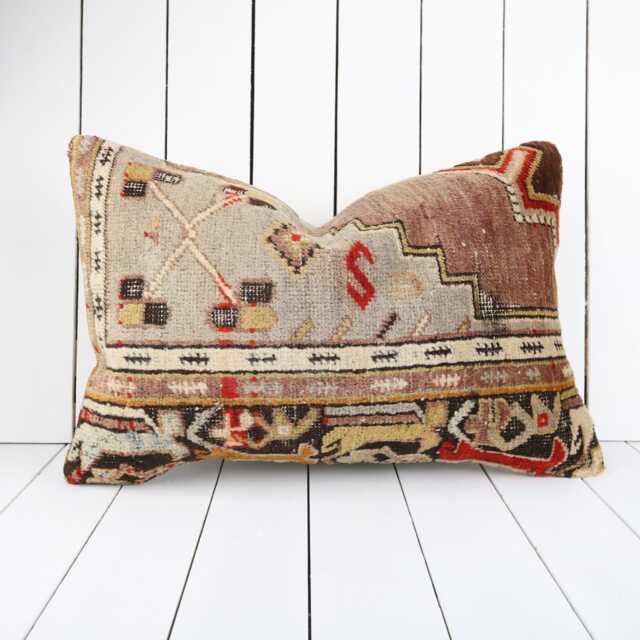 Handmade Vintage Turkish Kilim Pillow Cover 16x24 Decorative Cushion - image 1