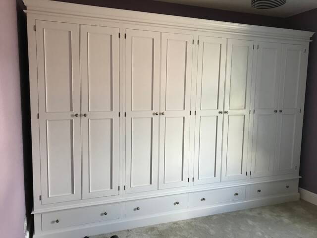 Wardrobe - 8 Door 4 Drawer Edwardian Style