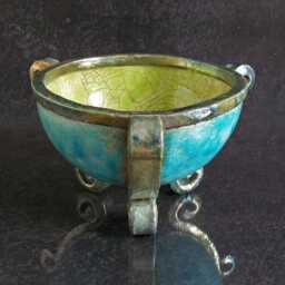 "Raku Planter ""Neptune's Tripod" - thumbnail 3