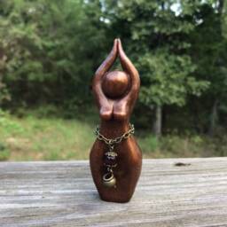 Hestia Hearth Priestess Story Goddess Statue - Statue, Figurine, Wisdom, Home, Vesta, Cauldron, Story Goddess - thumbnail 3