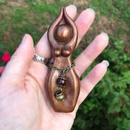 Hestia Hearth Priestess Story Goddess Statue - Statue, Figurine, Wisdom, Home, Vesta, Cauldron, Story Goddess - thumbnail 1