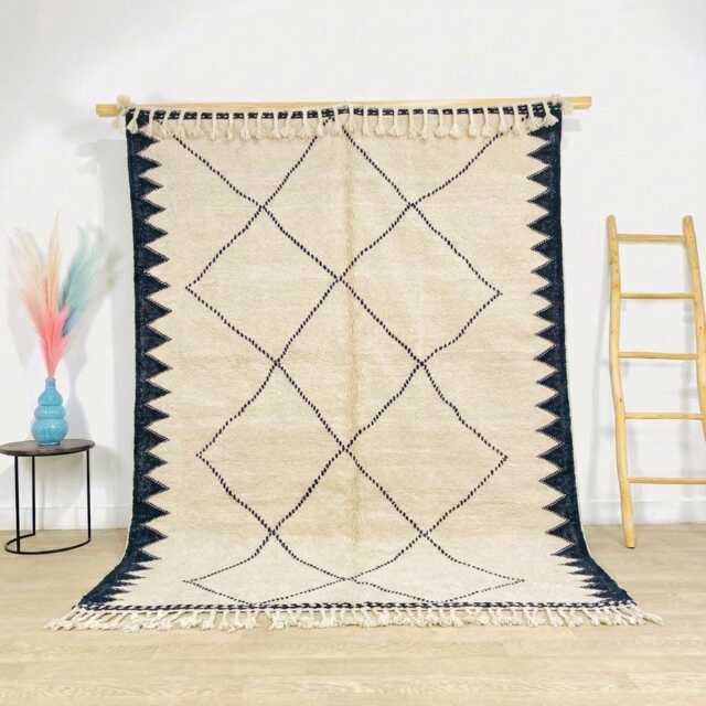 Beige Black Asymmetrical Border Moroccan Kilim Rug, Flateweave Diamond Berber Wool Carpet, Modern Boho Decor, Custom Large Area Shag - image 1