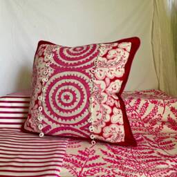 "Designers Guild Pink Velvet Silk Pillow Cover Bohemian Pompom Trim - 18""x 18" - thumbnail 4